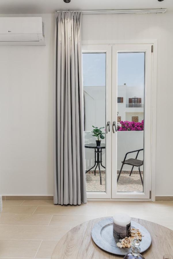 George'S Apartments Naxos City Экстерьер фото
