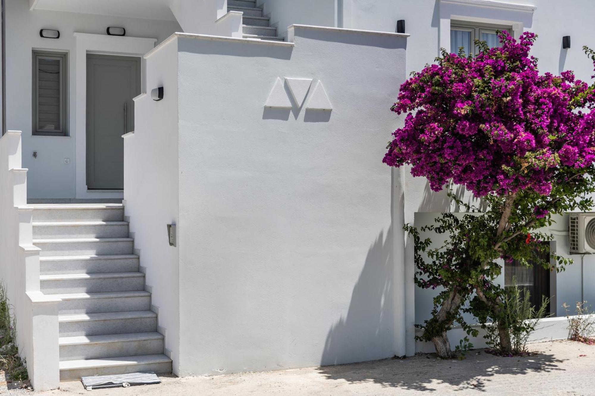 George'S Apartments Naxos City Экстерьер фото